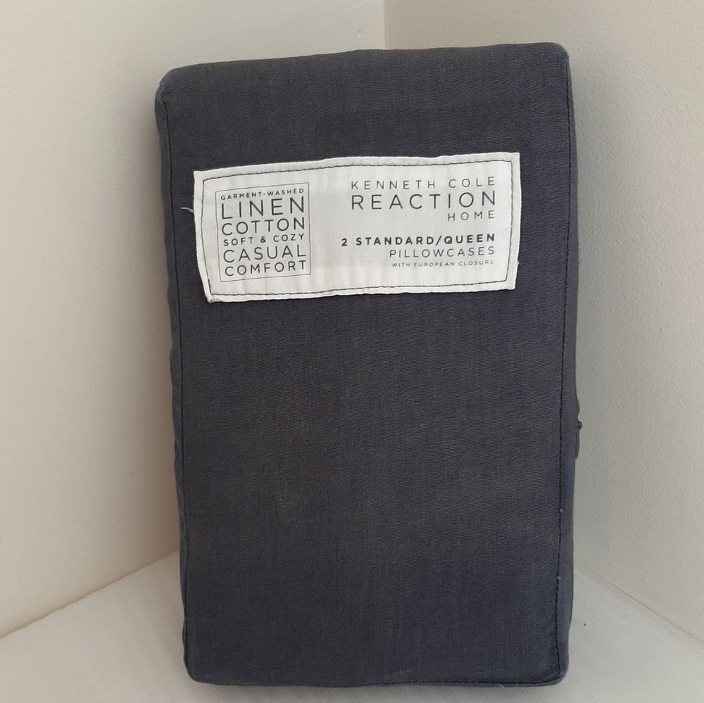 KENNETH Cole Reaction Linen Cotton Blend Standard Pair Pillowcases Navy Blue